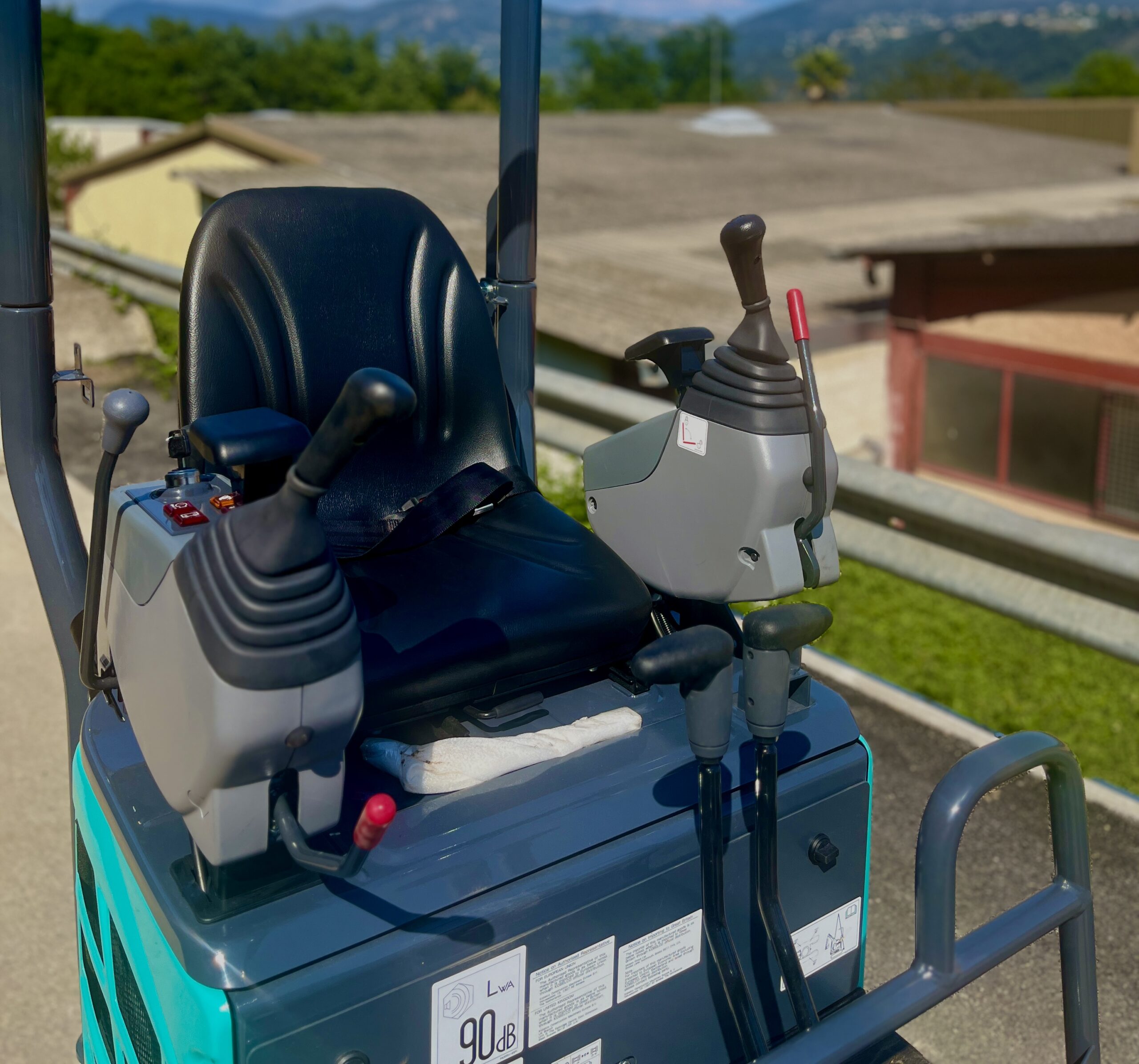 SK10SR CANOPY KOBELCO